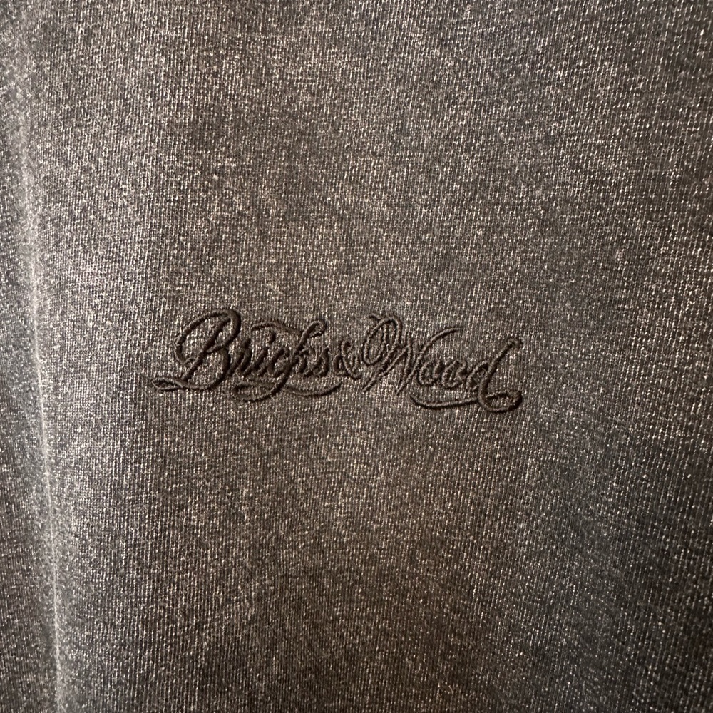 Bricks & Wood Tee - Picture 2 of 4